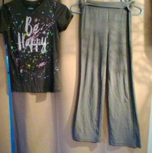 Tee & lounge pants